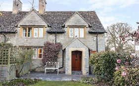 Bear'S Cottage